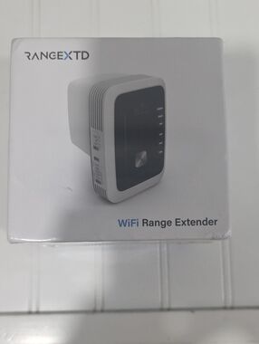 White WiFi Range Extender